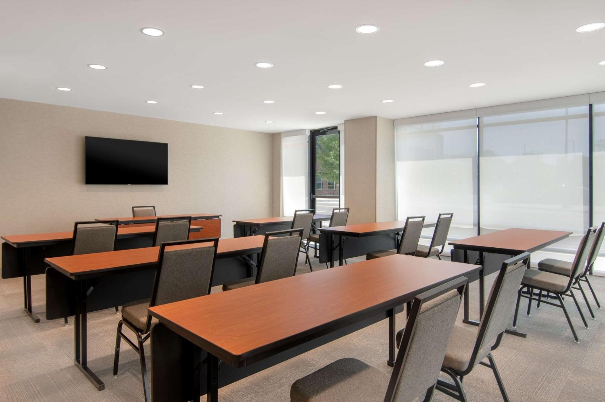 Home2 Suites By Hilton Jacksonville Downtown エクステリア 写真