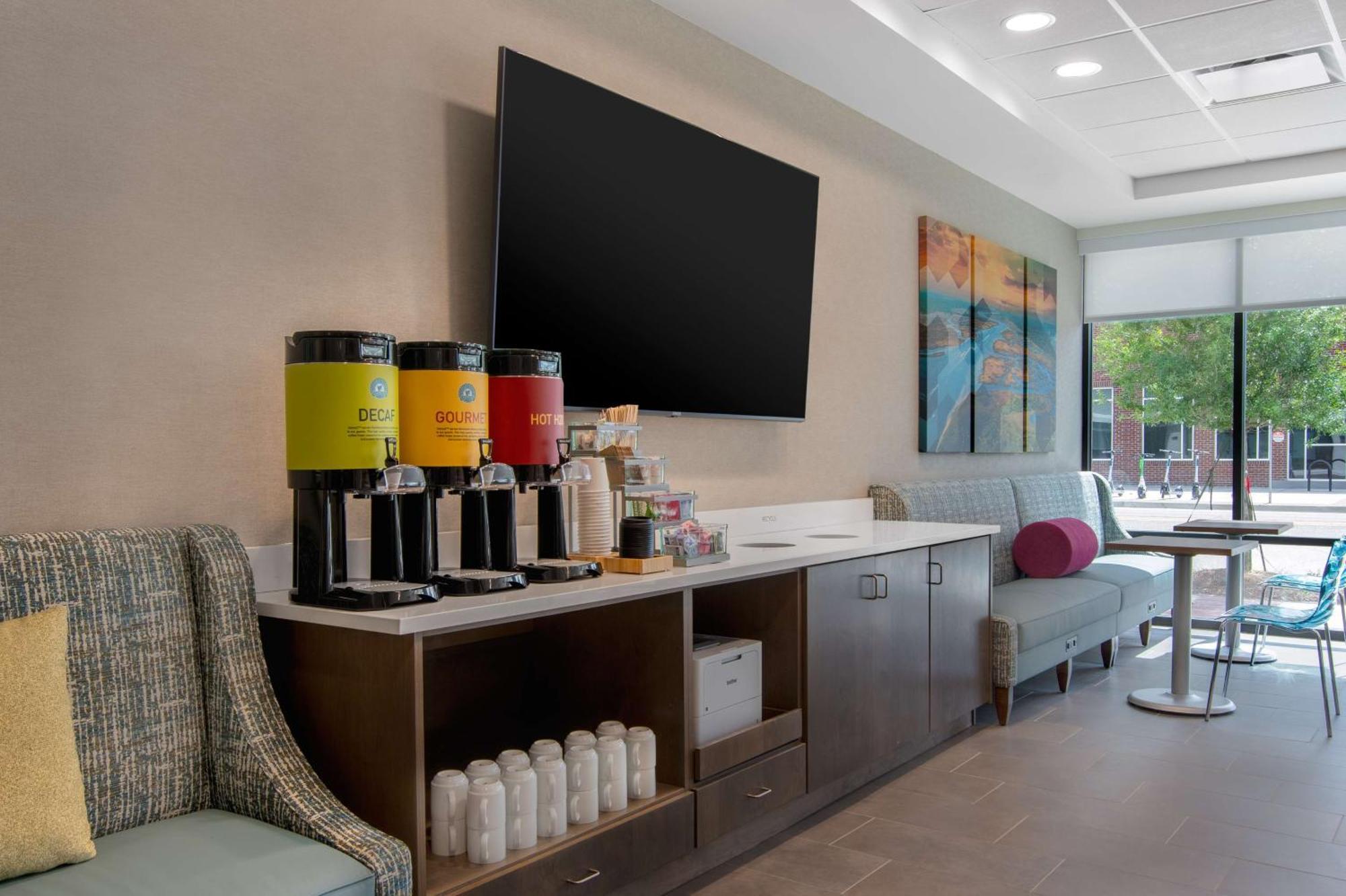 Home2 Suites By Hilton Jacksonville Downtown エクステリア 写真