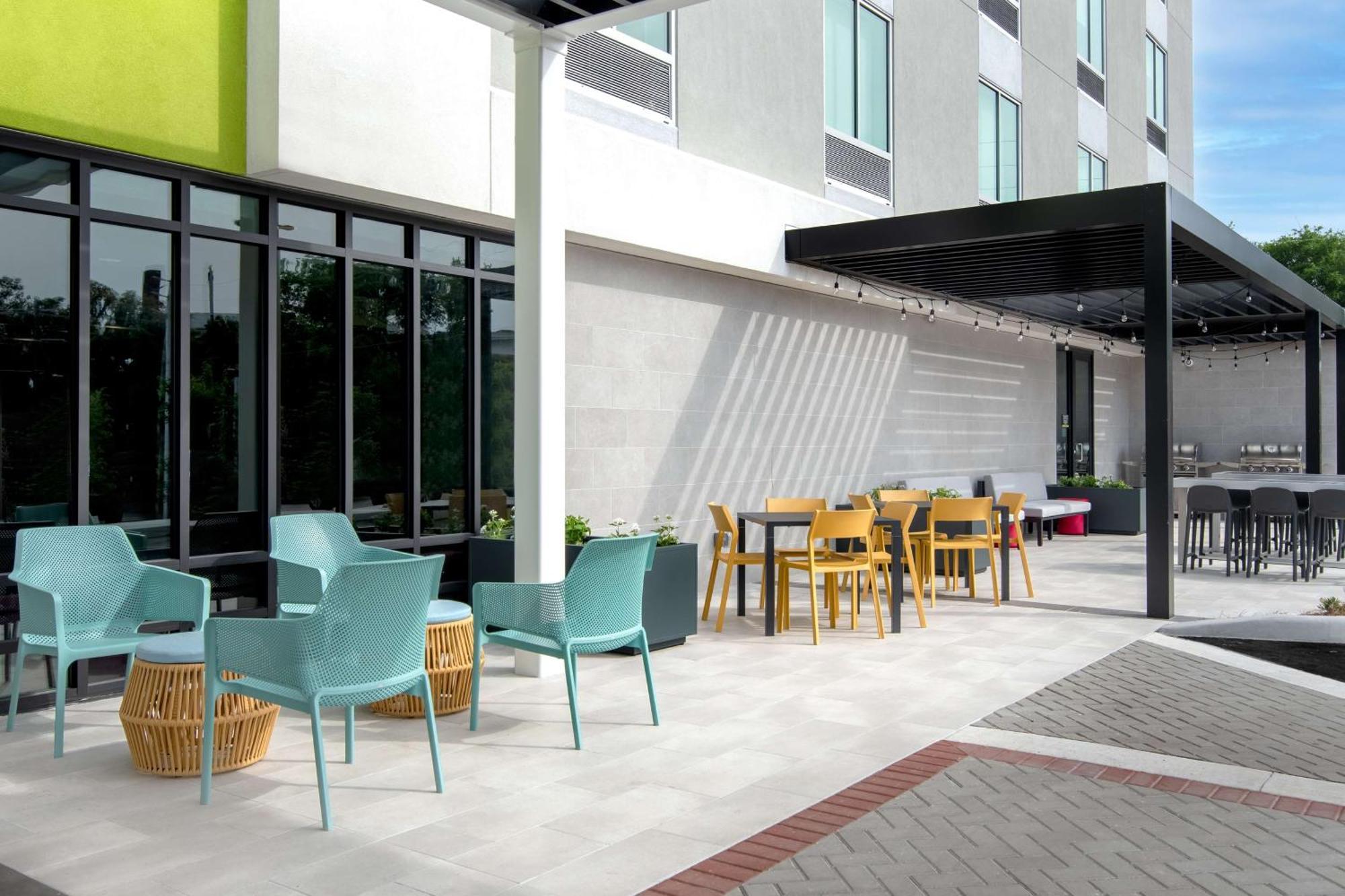 Home2 Suites By Hilton Jacksonville Downtown エクステリア 写真